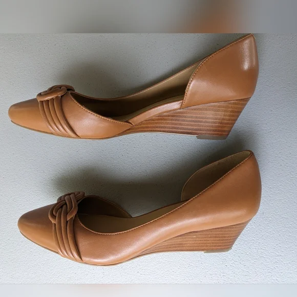 Talbot's Laney D'orsay Wedges ~ sz 7 - Picture 2 of 5